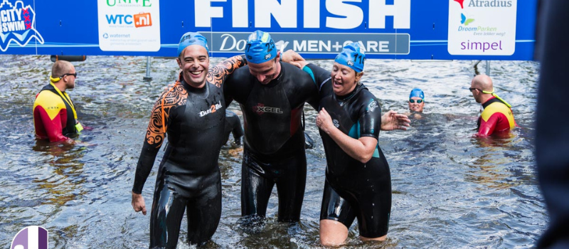 Ontlading bij finish Amsterdam City Swim