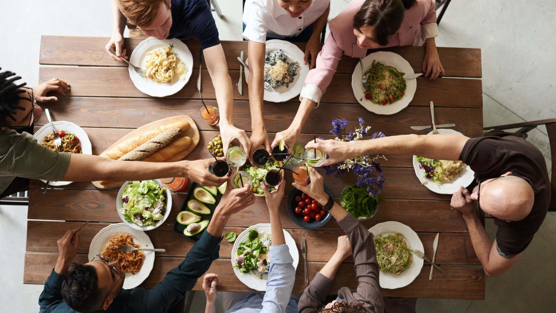 Organiseer een diner voor vrienden of met vrienden voor Stichting ALS Nederland